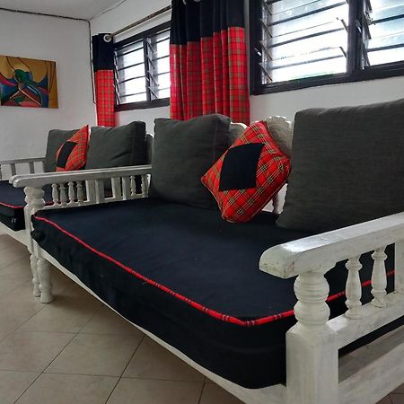 Maasai Villas Момбаса Екстериор снимка