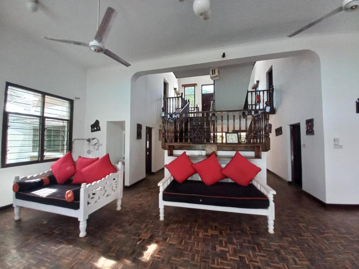 Maasai Villas Момбаса Екстериор снимка