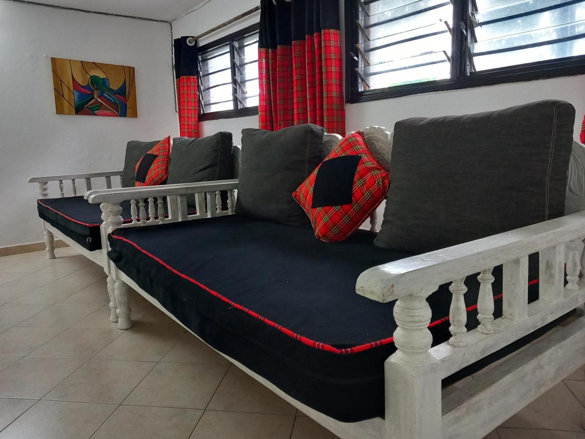 Maasai Villas Момбаса Екстериор снимка